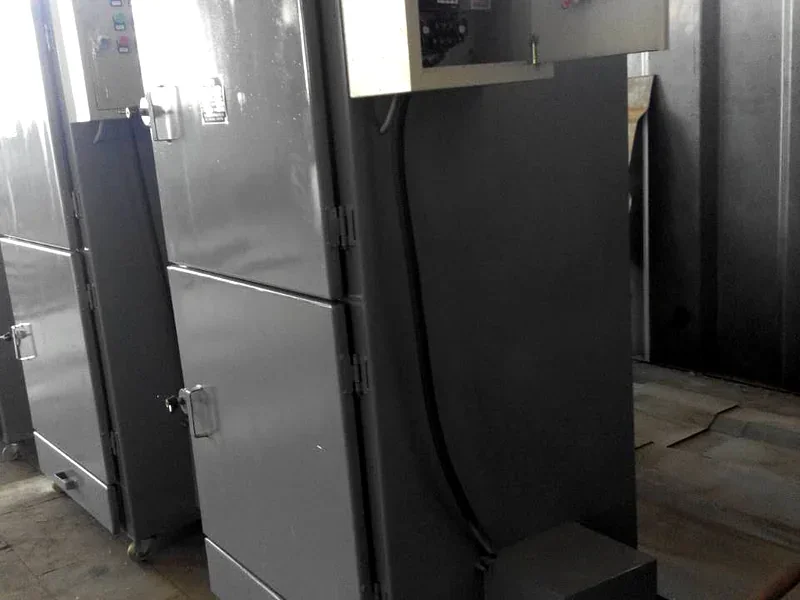 Baghouse dust collector